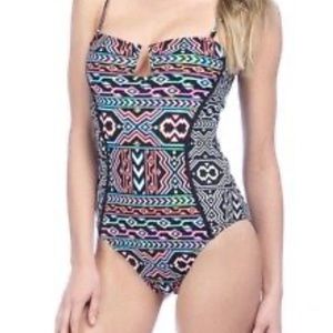 La Blanca bandeau tribal print one piece swimsuit. Size 6